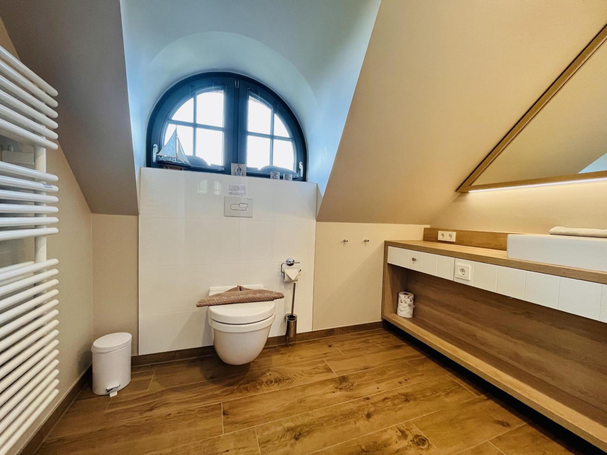 Ferienhaus Strandflieder 05 Feriendorf Klein Stresow Ruegen By Ruyastay 普特布斯 外观 照片