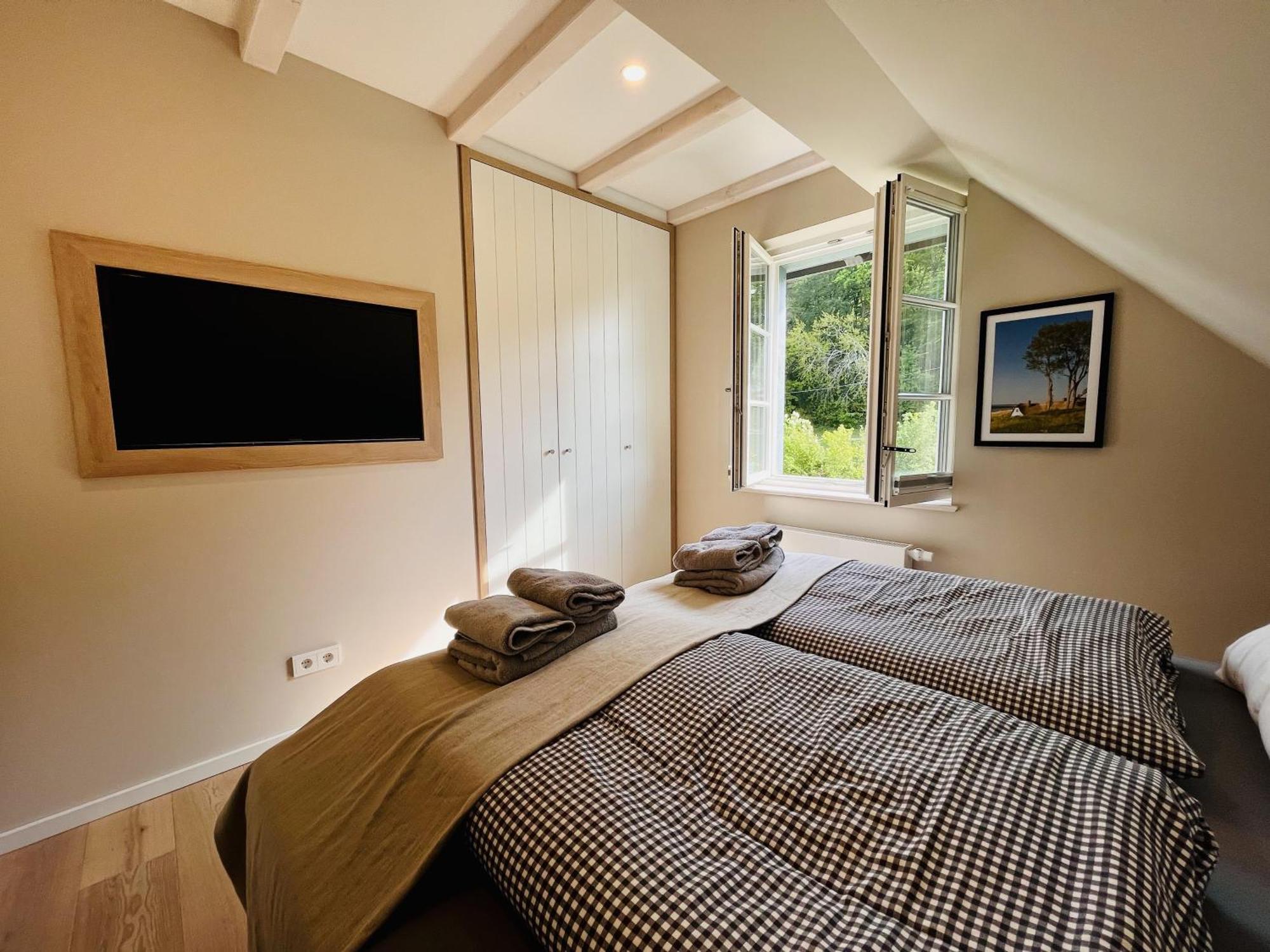 Ferienhaus Strandflieder 05 Feriendorf Klein Stresow Ruegen By Ruyastay 普特布斯 外观 照片